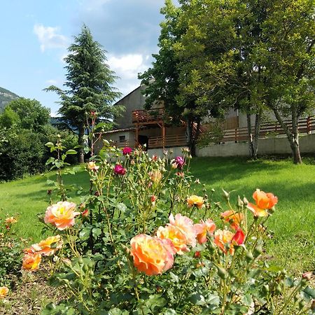 Gite En Haute Provence Montfroc Экстерьер фото